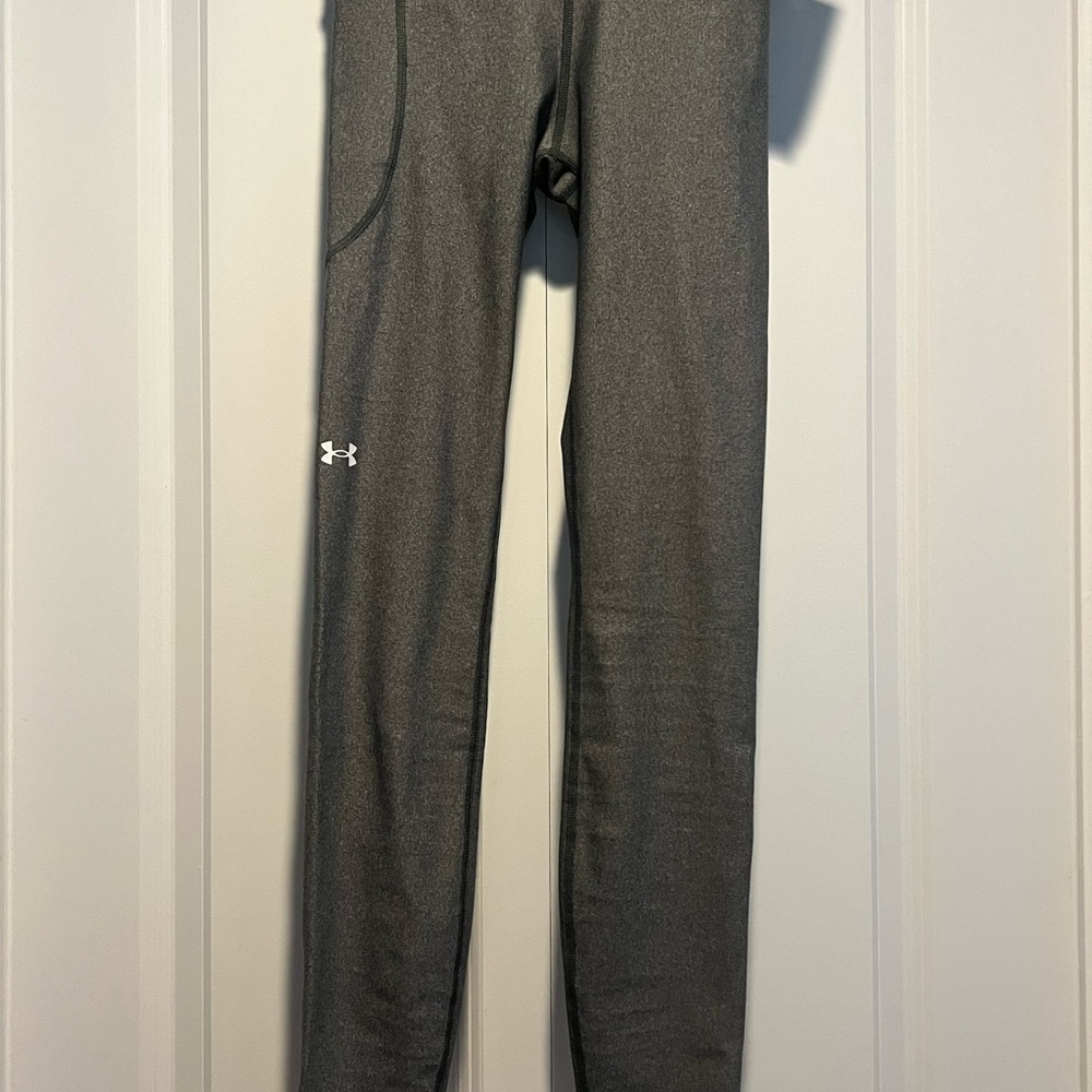 Under Armour HeatGear Leggings, size XS - Picture 8 of 8